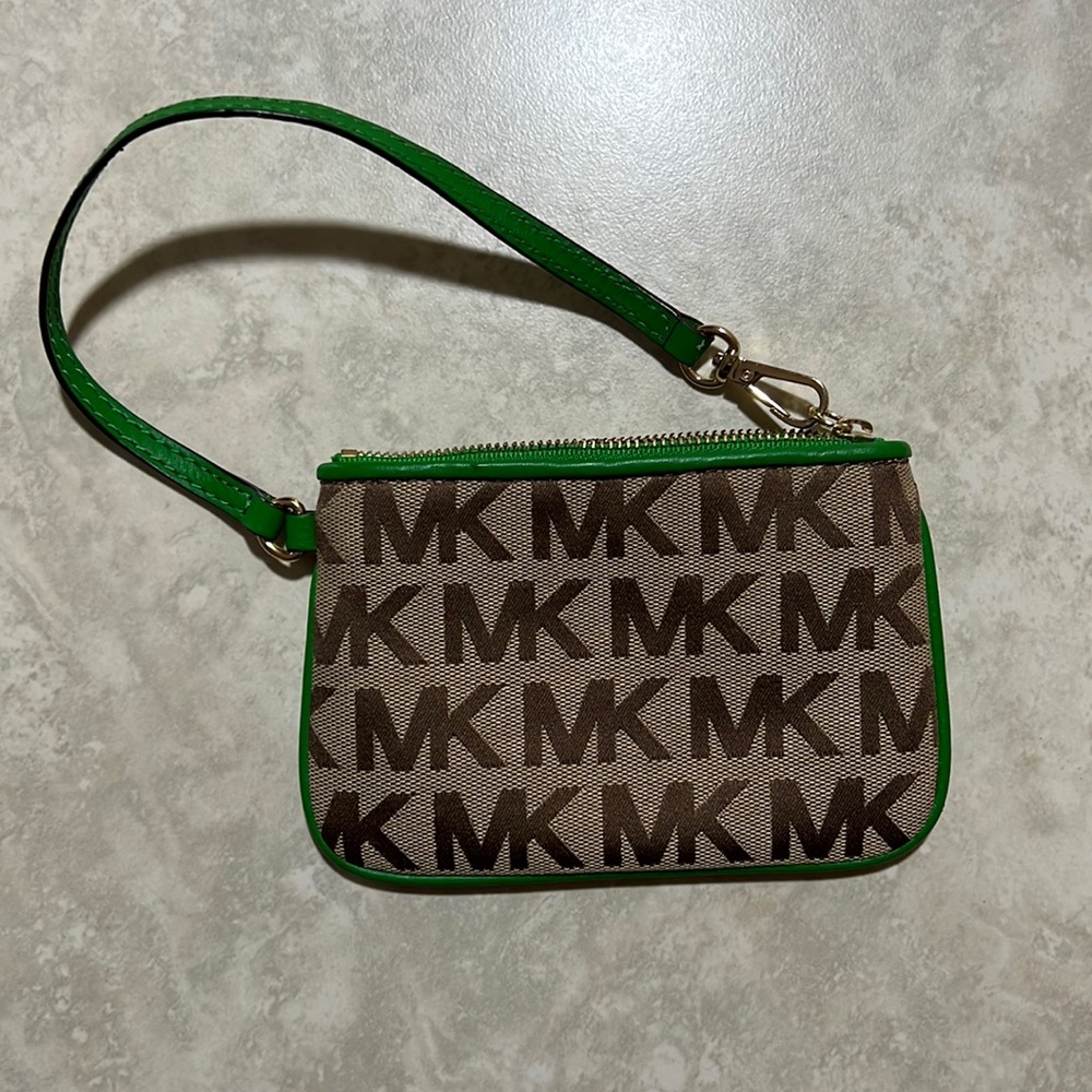 Michael Kors Clutch